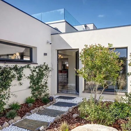 La Luxury Patio فيلة *