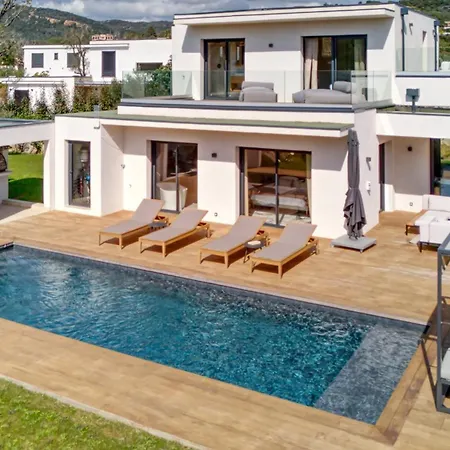 La Luxury Patio *